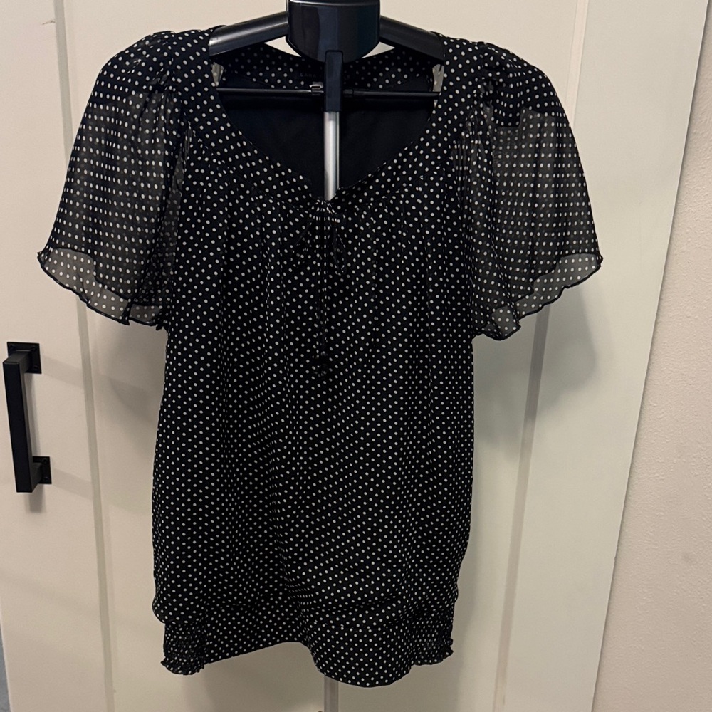 Sara Michelle Black and White Dotted Blouse